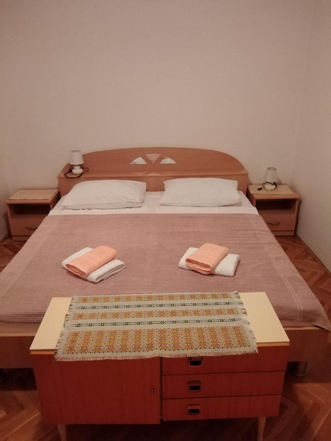 מלון בריביר Soba Zeljka מראה חיצוני תמונה
